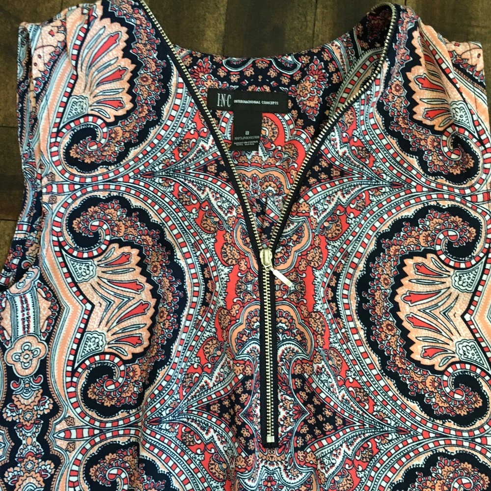 INC Paisley Zip-Front Top Size 8 Zipper Front Blouse No Sleeves